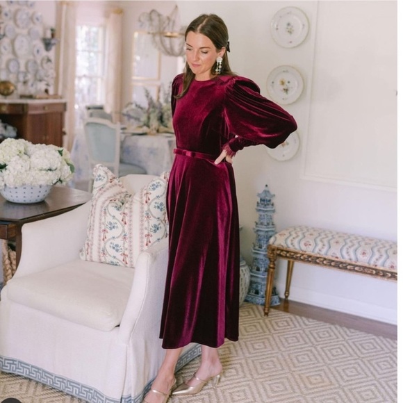 ANTONIO MELANI Dresses & Skirts - Nicola Bathie x Antonio Melani Velvet Helen Burgundy Midi Dress NWT 4 Holiday​